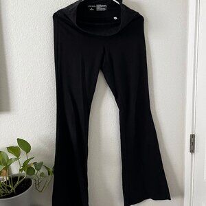 Women's Wild Fable Black Flare Leggings (M)